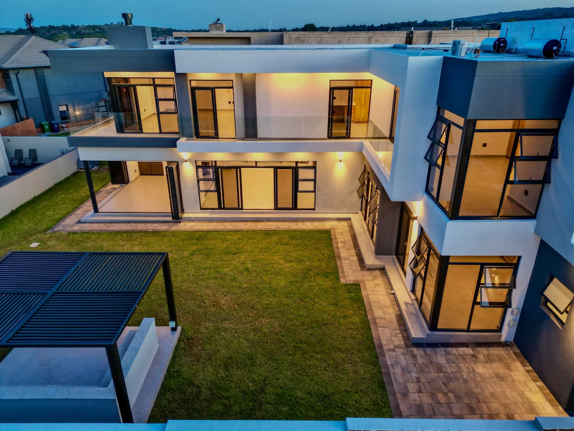 Skydouny — on site