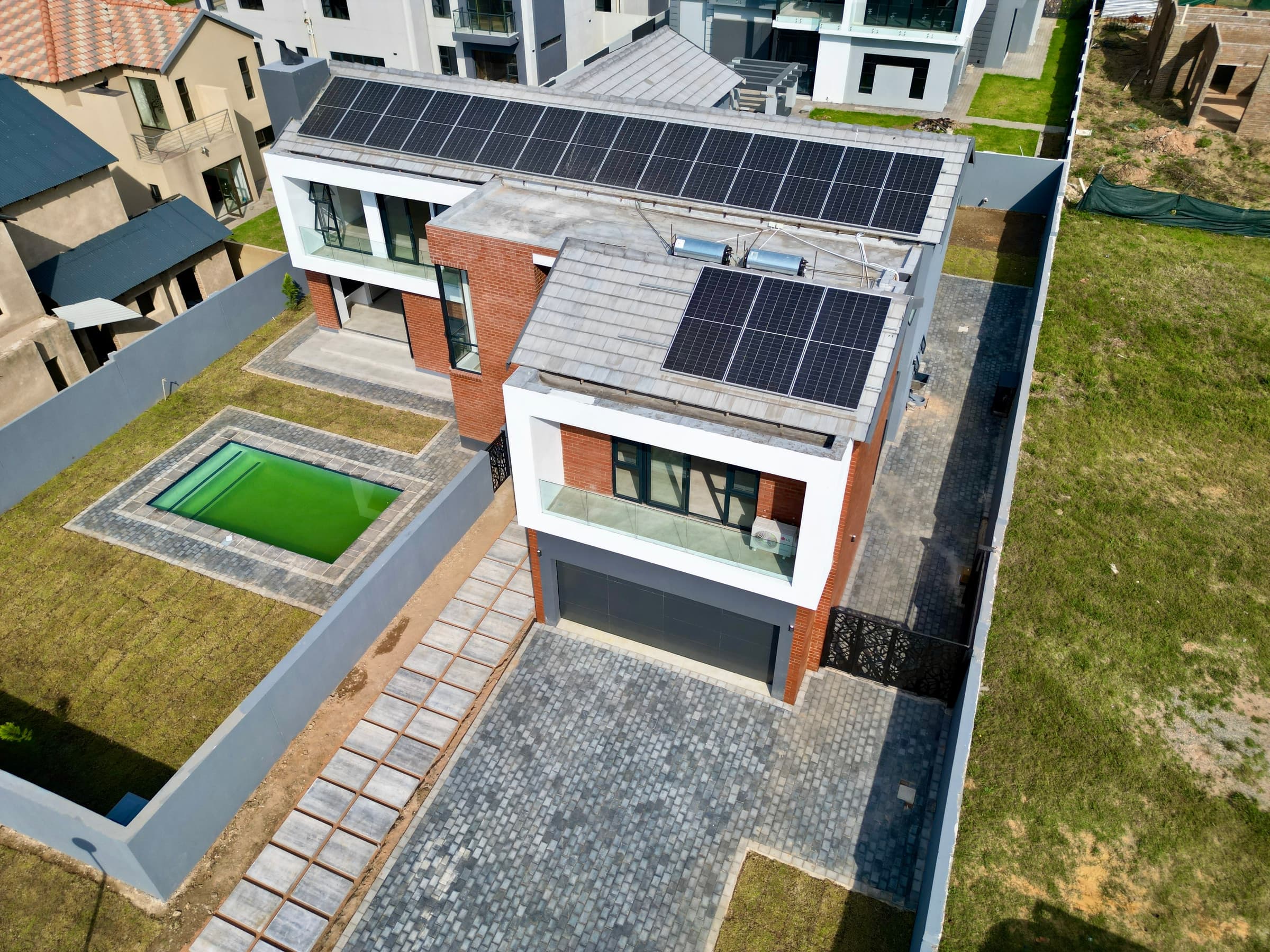 Residence IV — Brick — Exterior