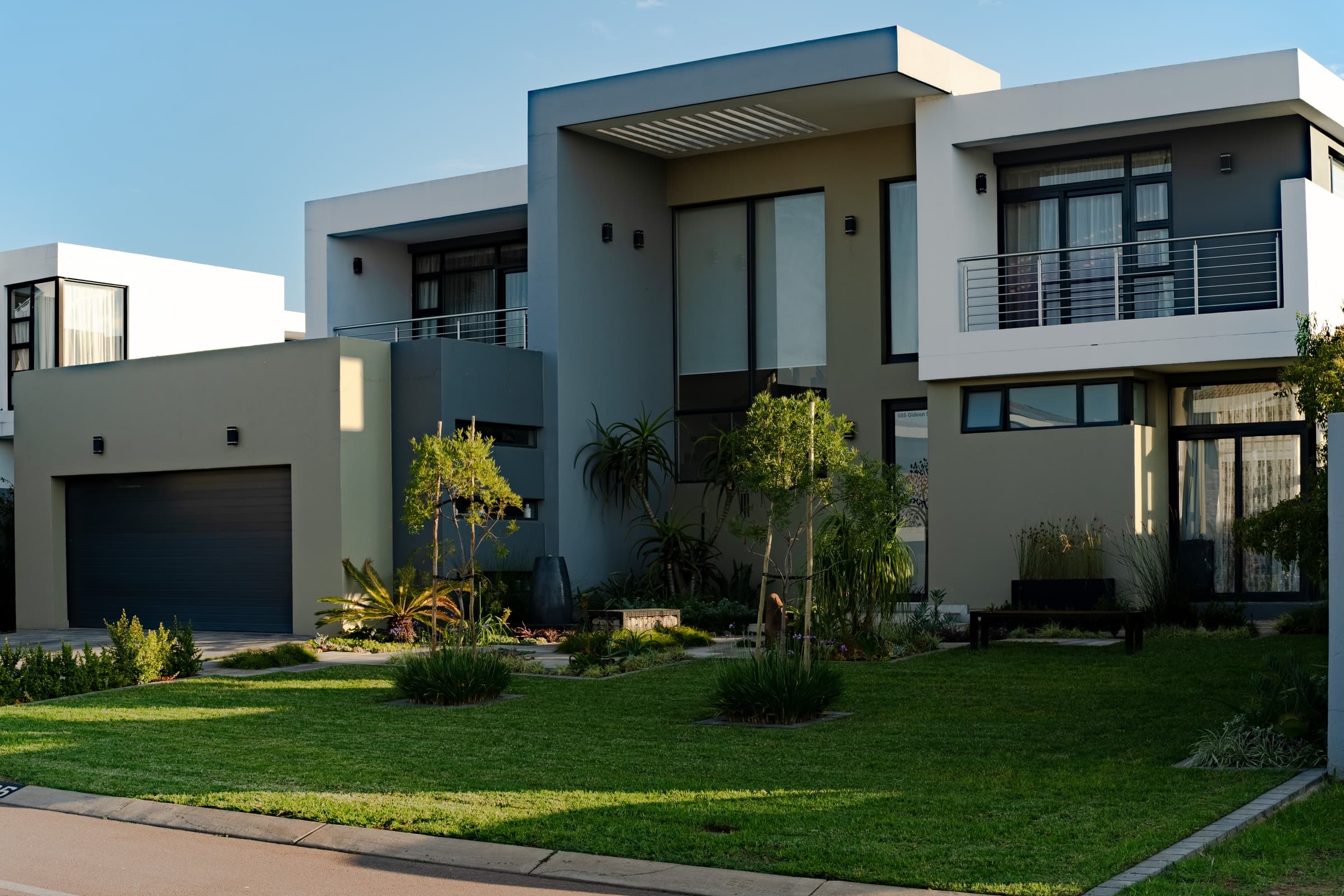 Residence III — Sunset — Build